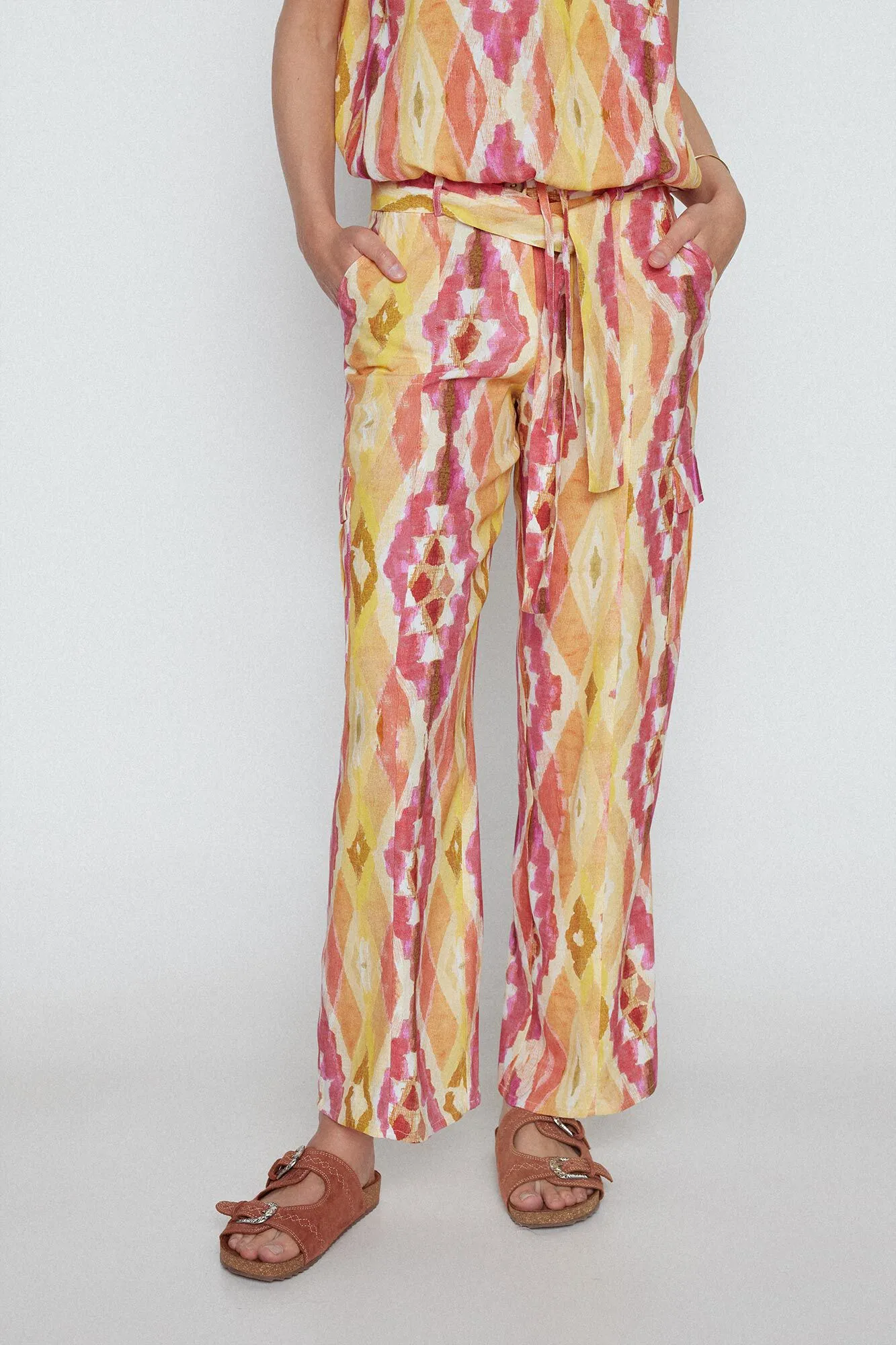Slowlove Pantalón cargo estampado