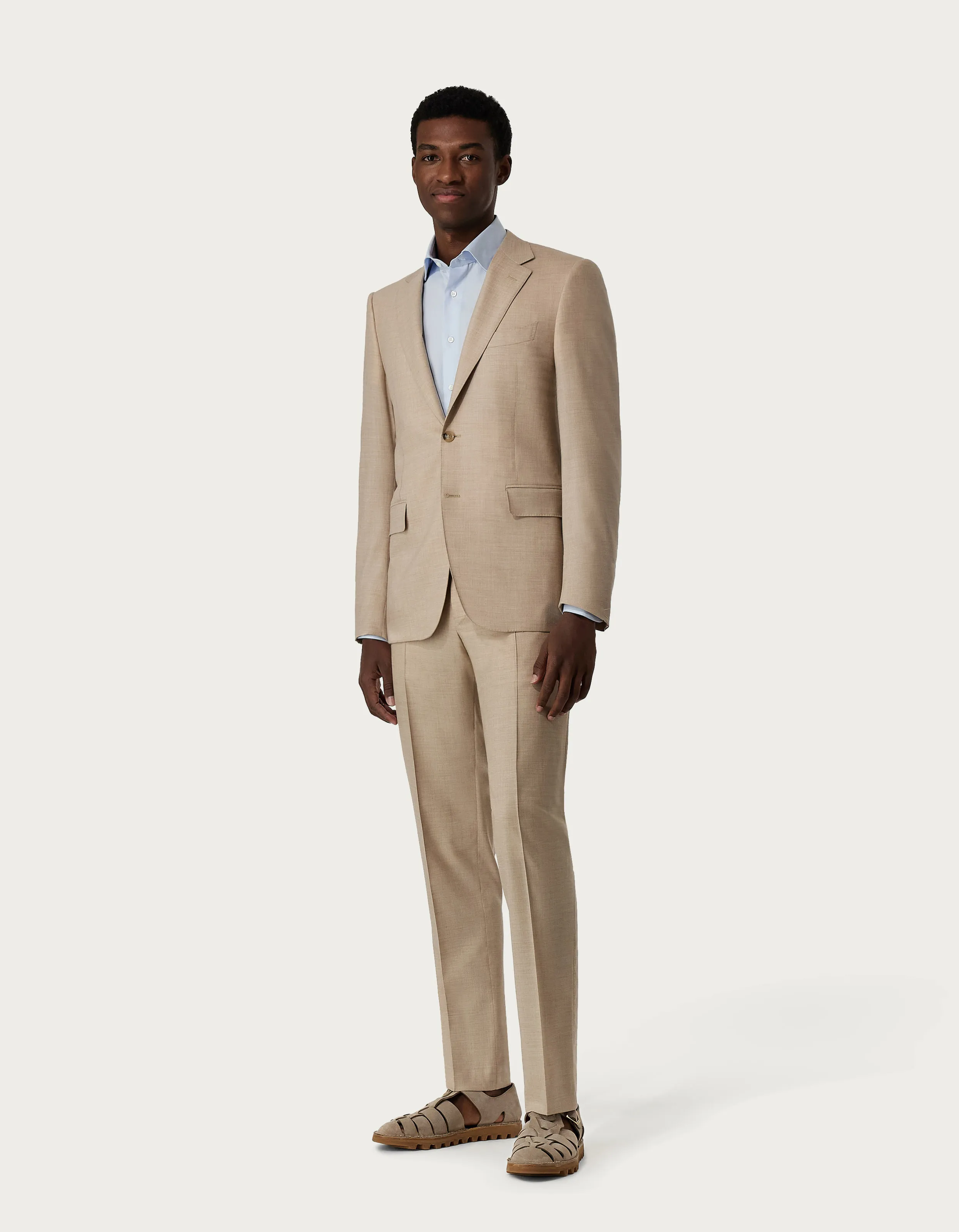 Traje de cachemir elástico beige 