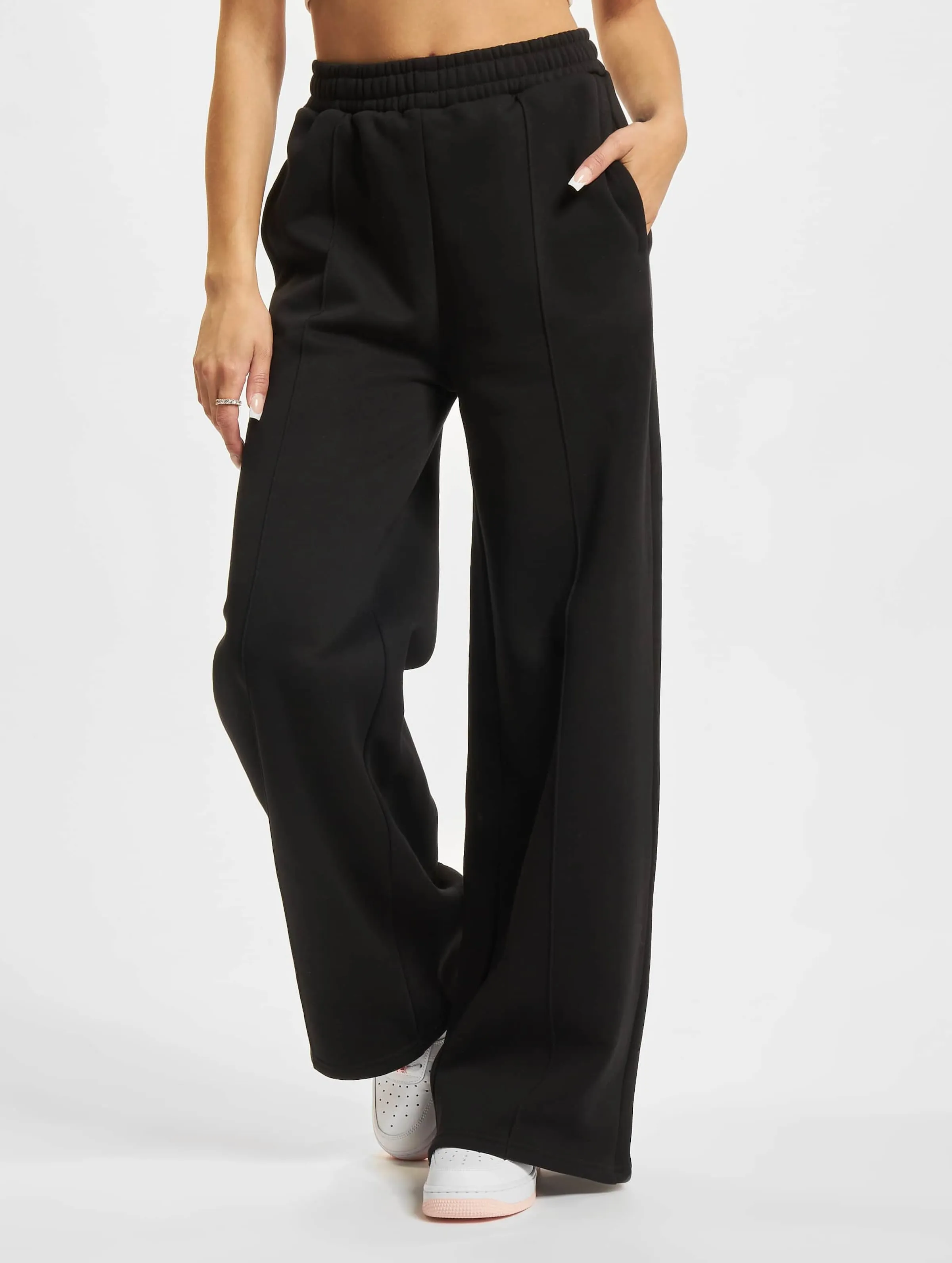 Urban Classics Ladies Straight Pin Tuck