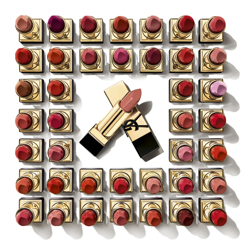 YVES SAINT LAURENT ROUGE PUR COUTURE LABIAL ACABADO SATINADO EN   N157 NU INATTENDU