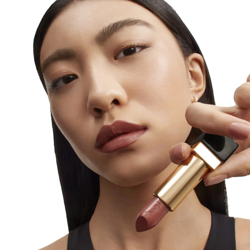 YVES SAINT LAURENT ROUGE PUR COUTURE LABIAL ACABADO SATINADO EN   NU MUSE