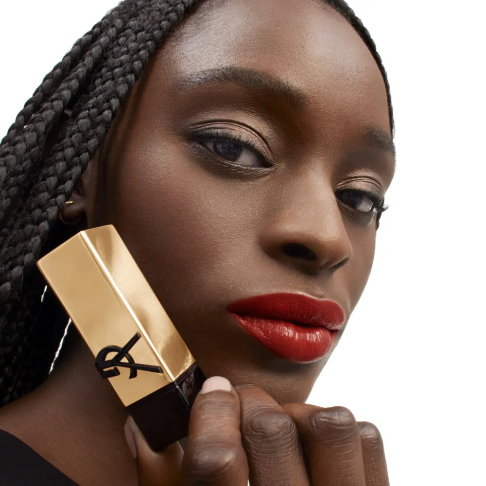 YVES SAINT LAURENT ROUGE PUR COUTURE LABIAL ACABADO SATINADO EN   ORANGE MUSE