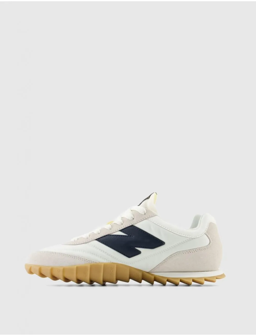 Zapatilla Urbana New Balance Urc30 Beig/negro