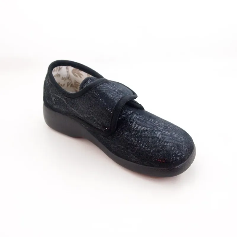 ZAPATILLAS DE CASA Y CALLE GARZóN 3060480 NEGRO