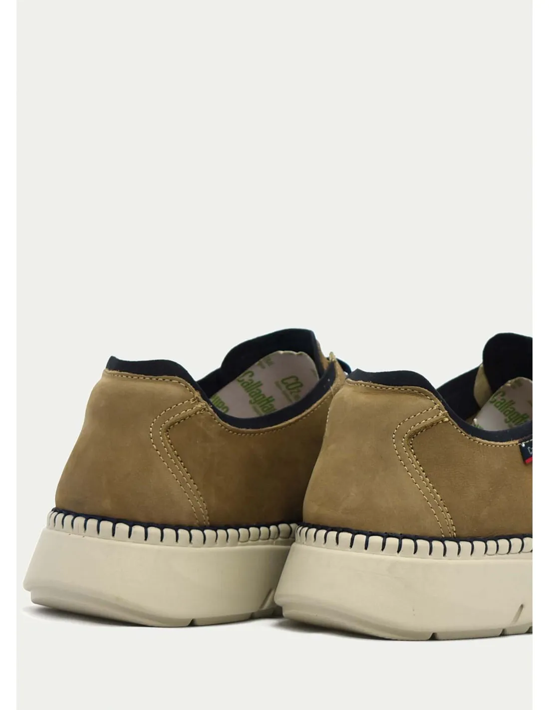 ZAPATO CASUAL CALLAGHAN 53500 TAUPE 