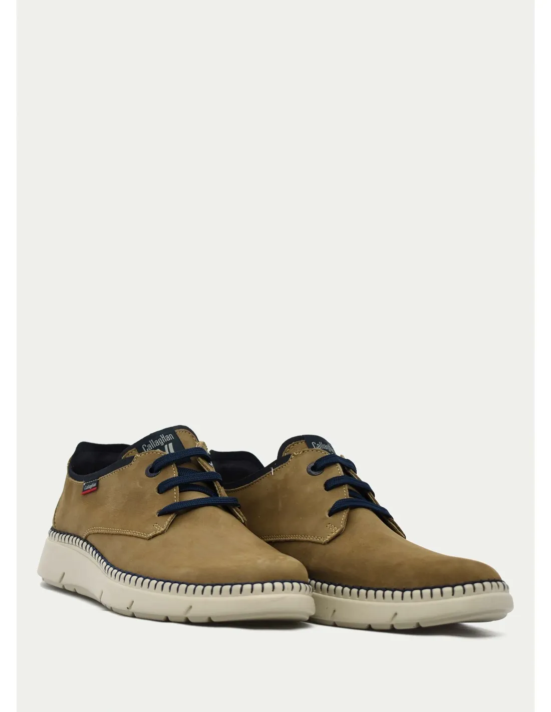 ZAPATO CASUAL CALLAGHAN 53500 TAUPE 