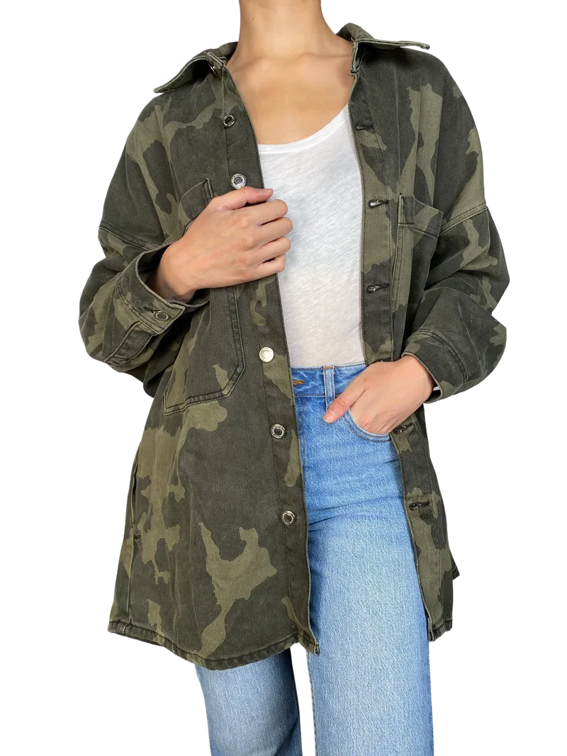 ZARA Sobrecamisa Camuflaje